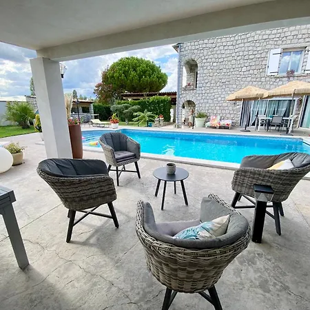 度假居 Maison 8-10p, 4 Ch, Piscine Privee, Sauna, Hammam
